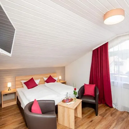 Restaurant Haus Waldesruh Otel Eppenbrunn