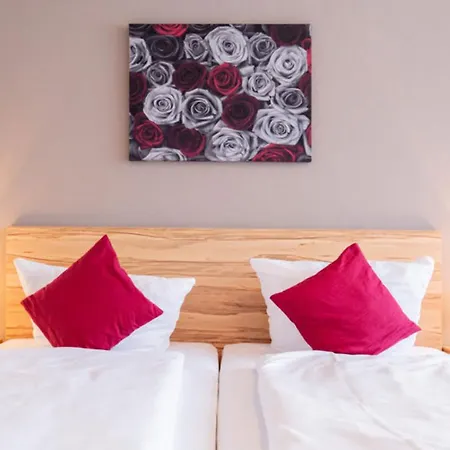 Otel Restaurant Haus Waldesruh Eppenbrunn