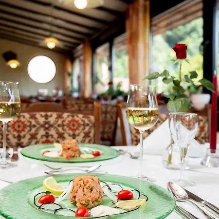 Restaurant Haus Waldesruh 2*