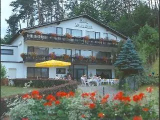 Otel Restaurant Haus Waldesruh 2*