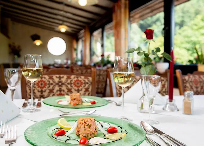 Restaurant Haus Waldesruh 2*