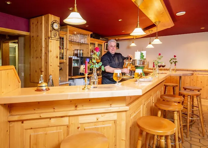 Restaurant Haus Waldesruh 2*